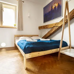 Old Town Square Suites Aparthotel Praha
